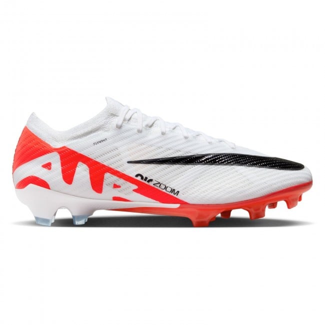 Mercurial vapor soccer cleats hotsell