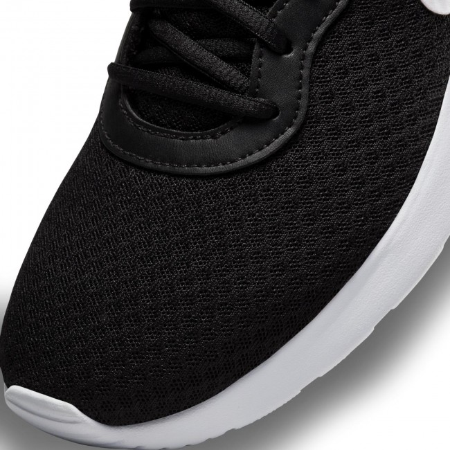 Nike shoes tanjun women's hot sale