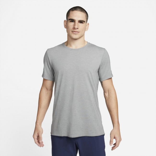 Nike yoga dri fit men s top Sportland