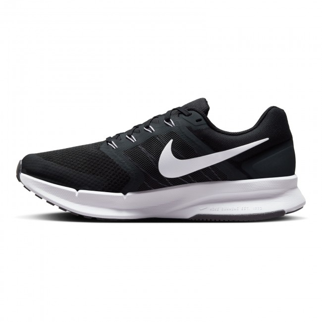 Nike run swift trainers sale