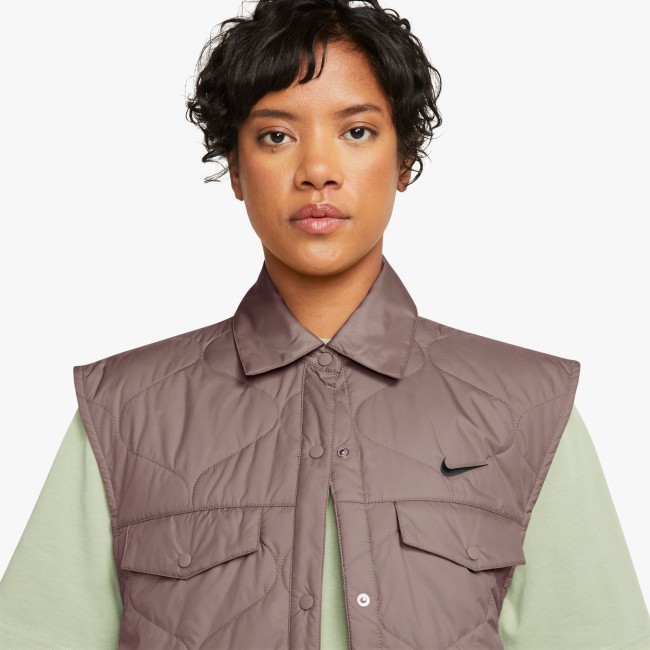 Nike essential vest shop