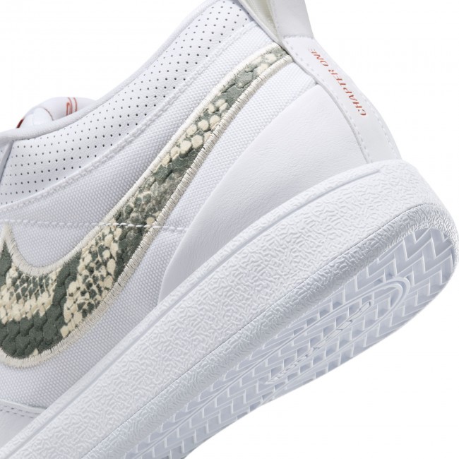 Nike floral basketball shoes outlet