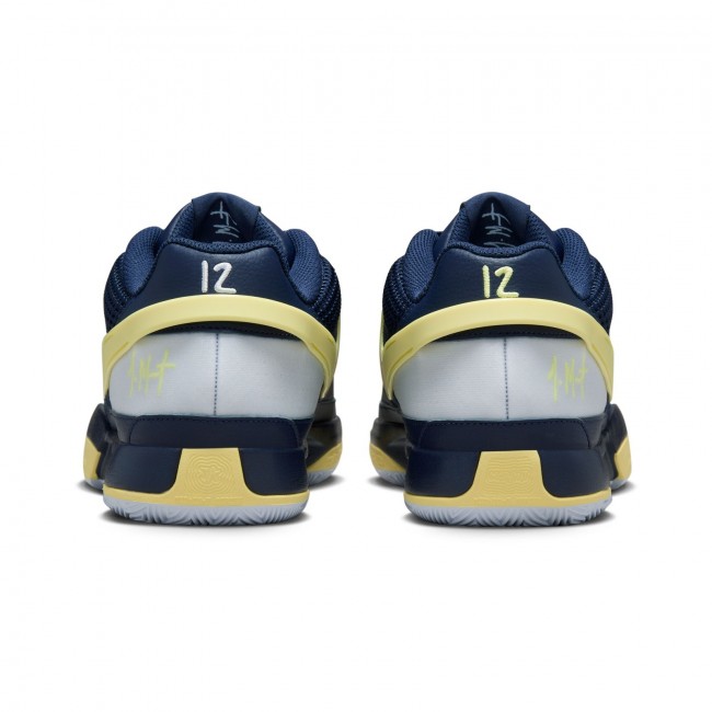 Nike sneakers under 1 deals