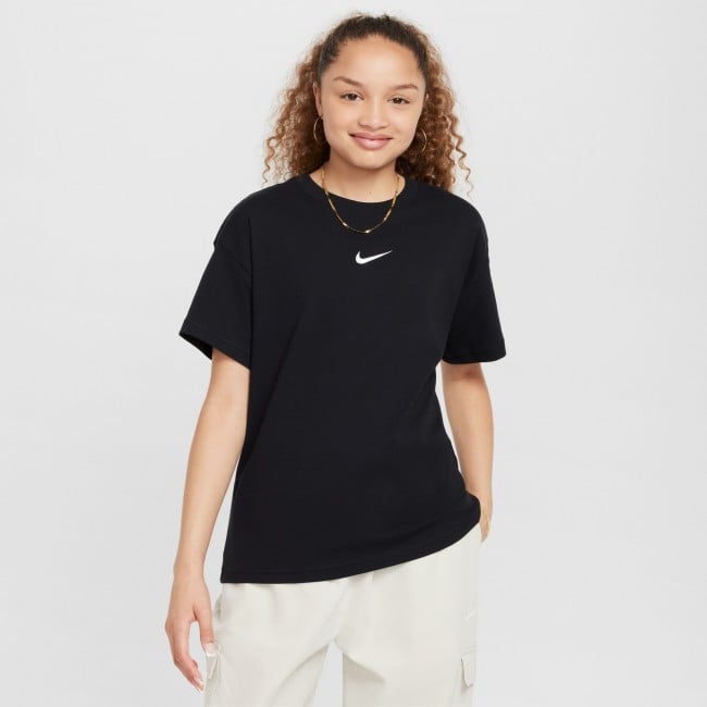 Nike sportswear essential girls t shirt Sportland